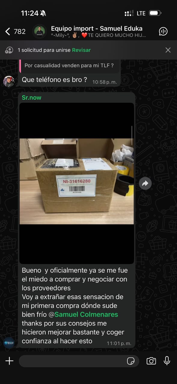 Caja cerrada con etiqueta